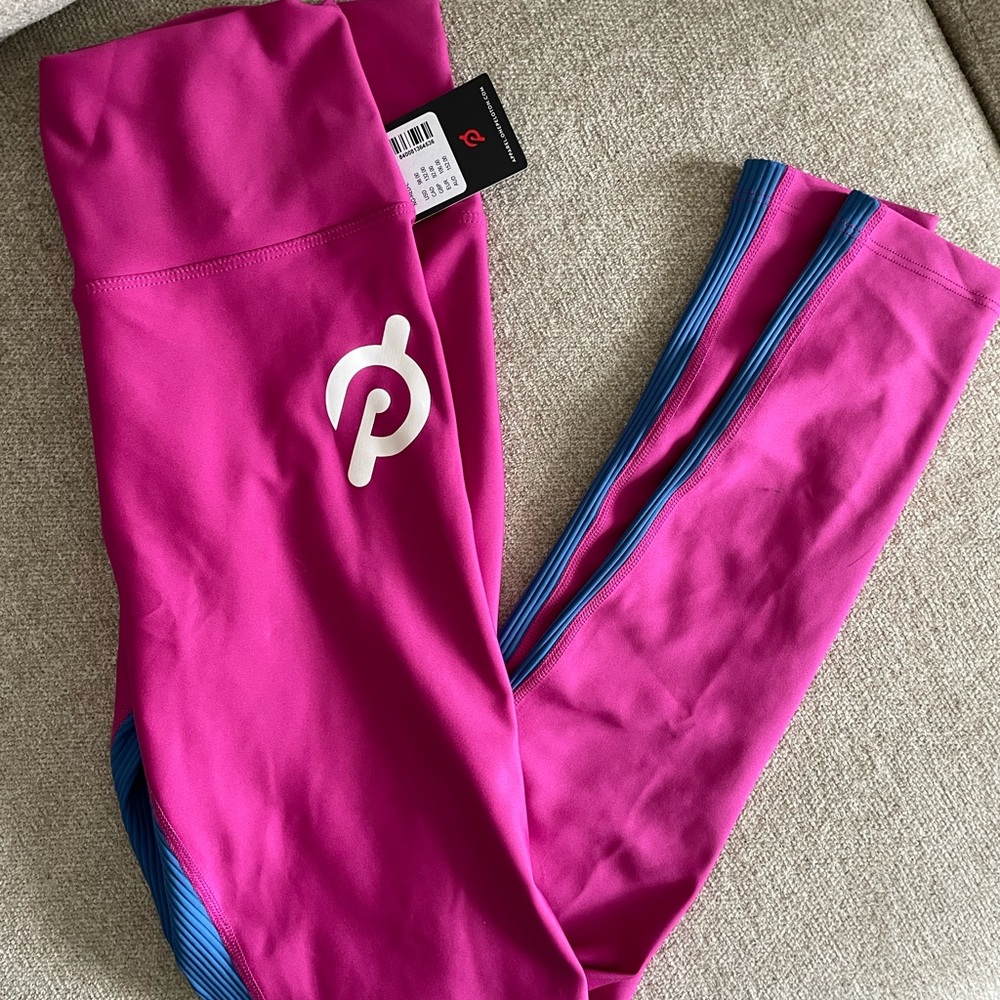 Peloton magenta purple leggings size large
